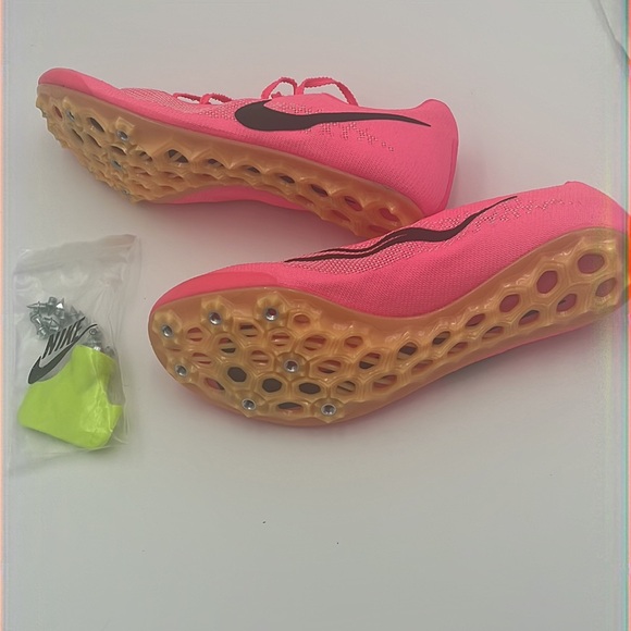 Nike Size 8.5 Women’s JA FLY V4 Neon Hyper Pink DR2741-600 New - Picture 3 of 11